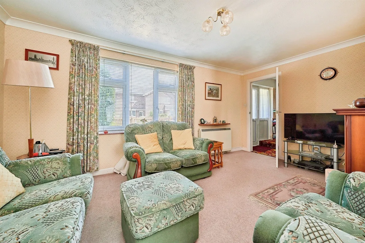 New Close, Litlington, SG8, photo 5