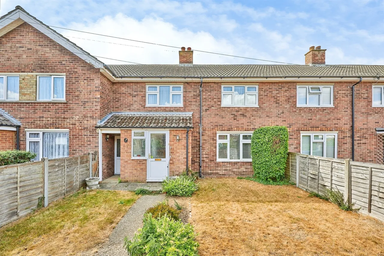 3 bed house for sale, New Close, Litlington, SG8