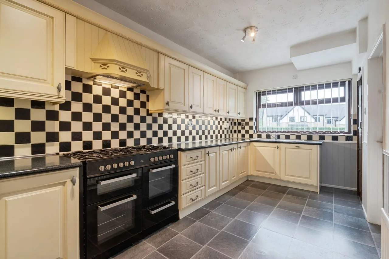 Chorley Road, Bolton, BL5, photo 7