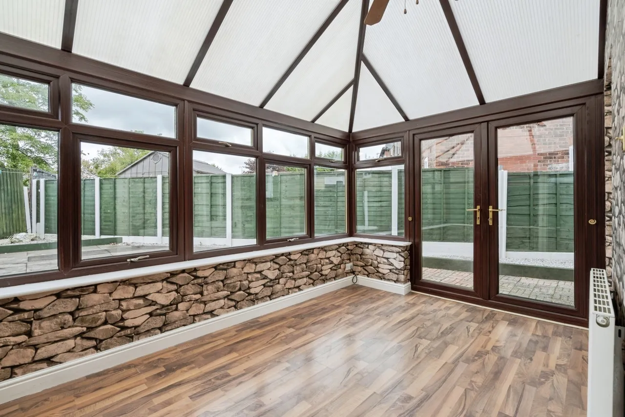 Chorley Road, Bolton, BL5, photo 11