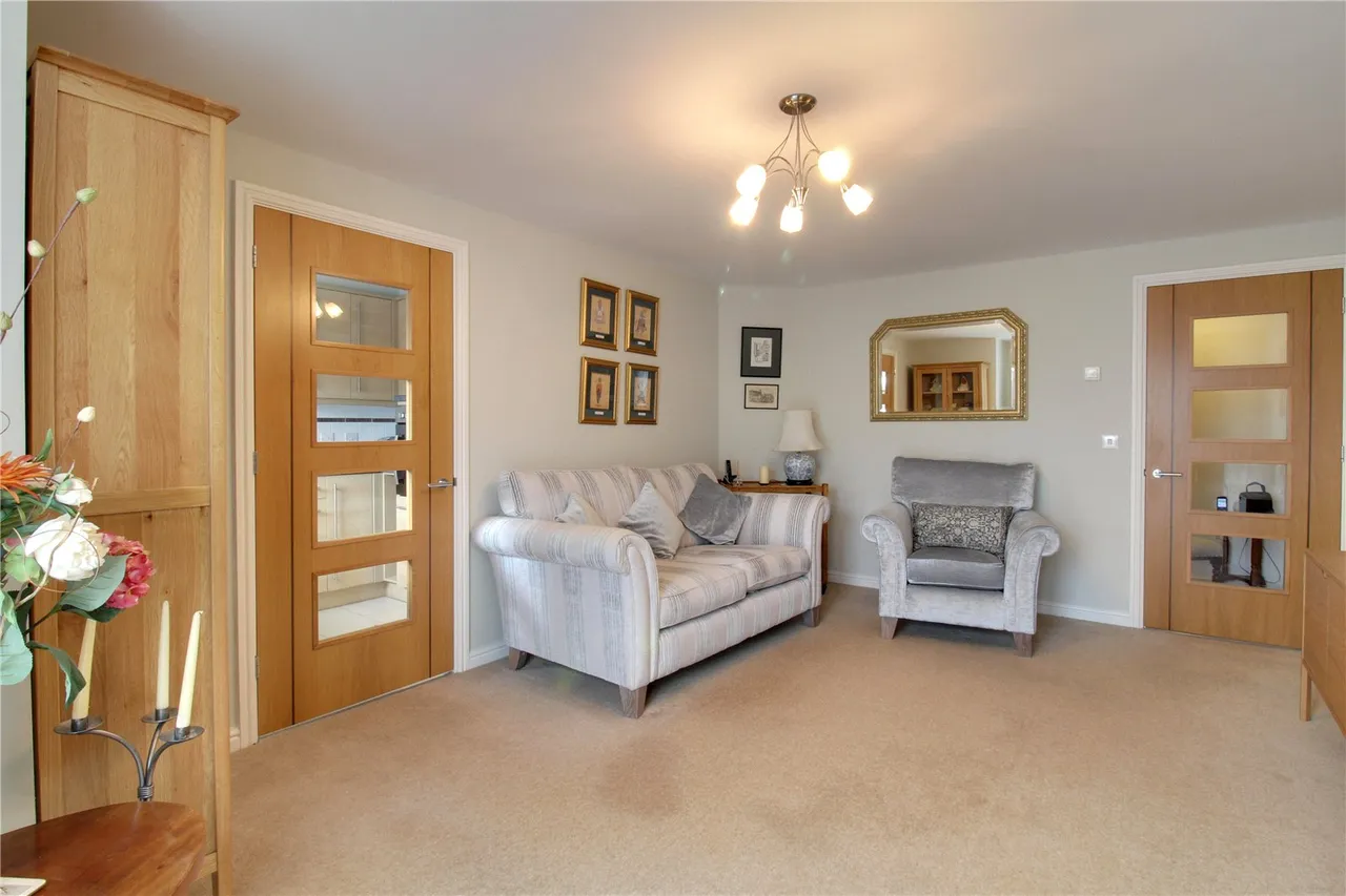 New Road, Basingstoke, Hampshire, RG21 7PF, photo 9