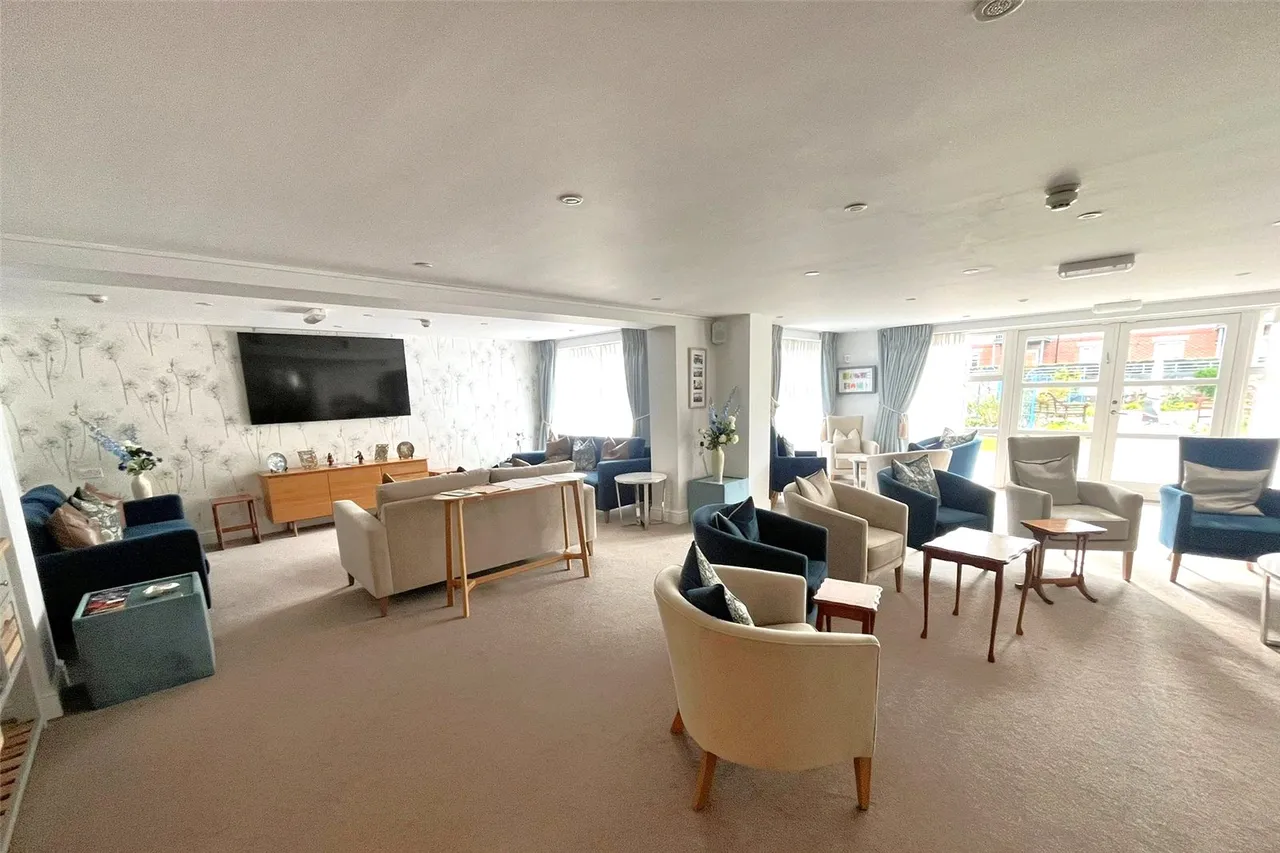 New Road, Basingstoke, Hampshire, RG21 7PF, photo 13