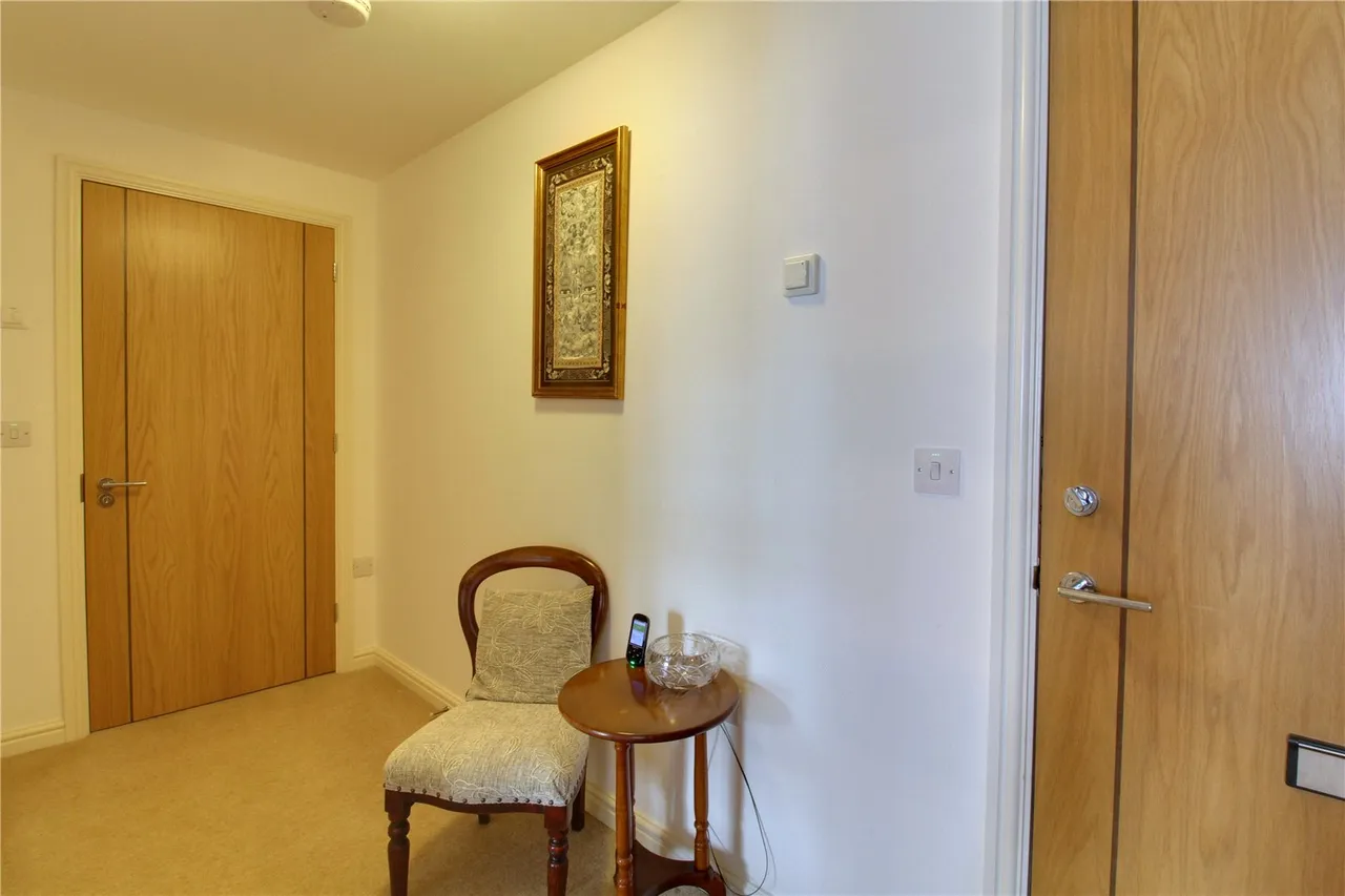 New Road, Basingstoke, Hampshire, RG21 7PF, photo 11