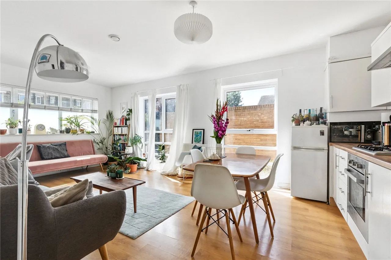 1 bed flat for sale — Recovery Street, London, SW17