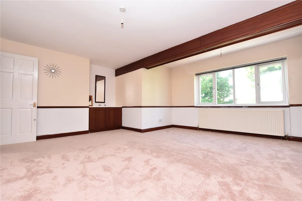 Moorland Road, Drighlington, BD11, photo 10
