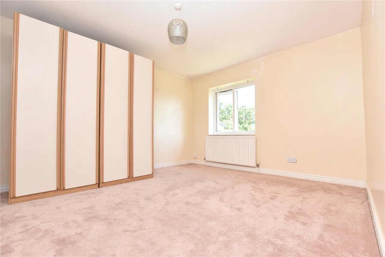 Moorland Road, Drighlington, BD11, photo 11