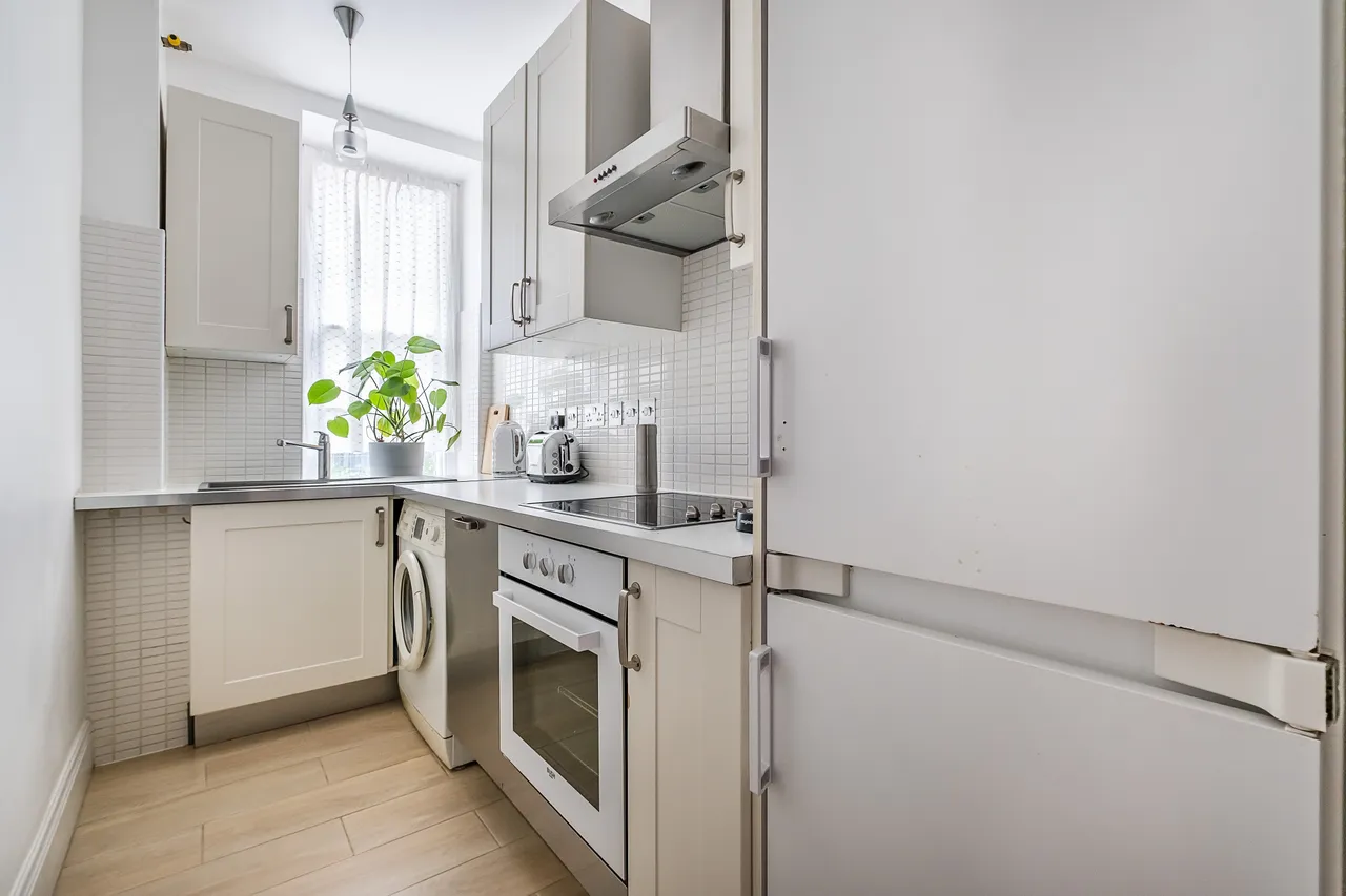 Princess Court, Queensway, London, W2, photo 8
