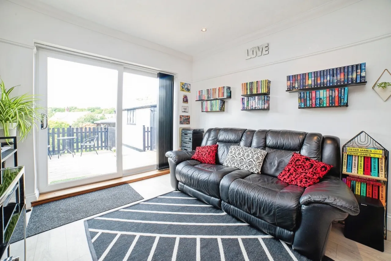 Eakring Road, Mansfield, Nottinghamshire, NG18, photo 15