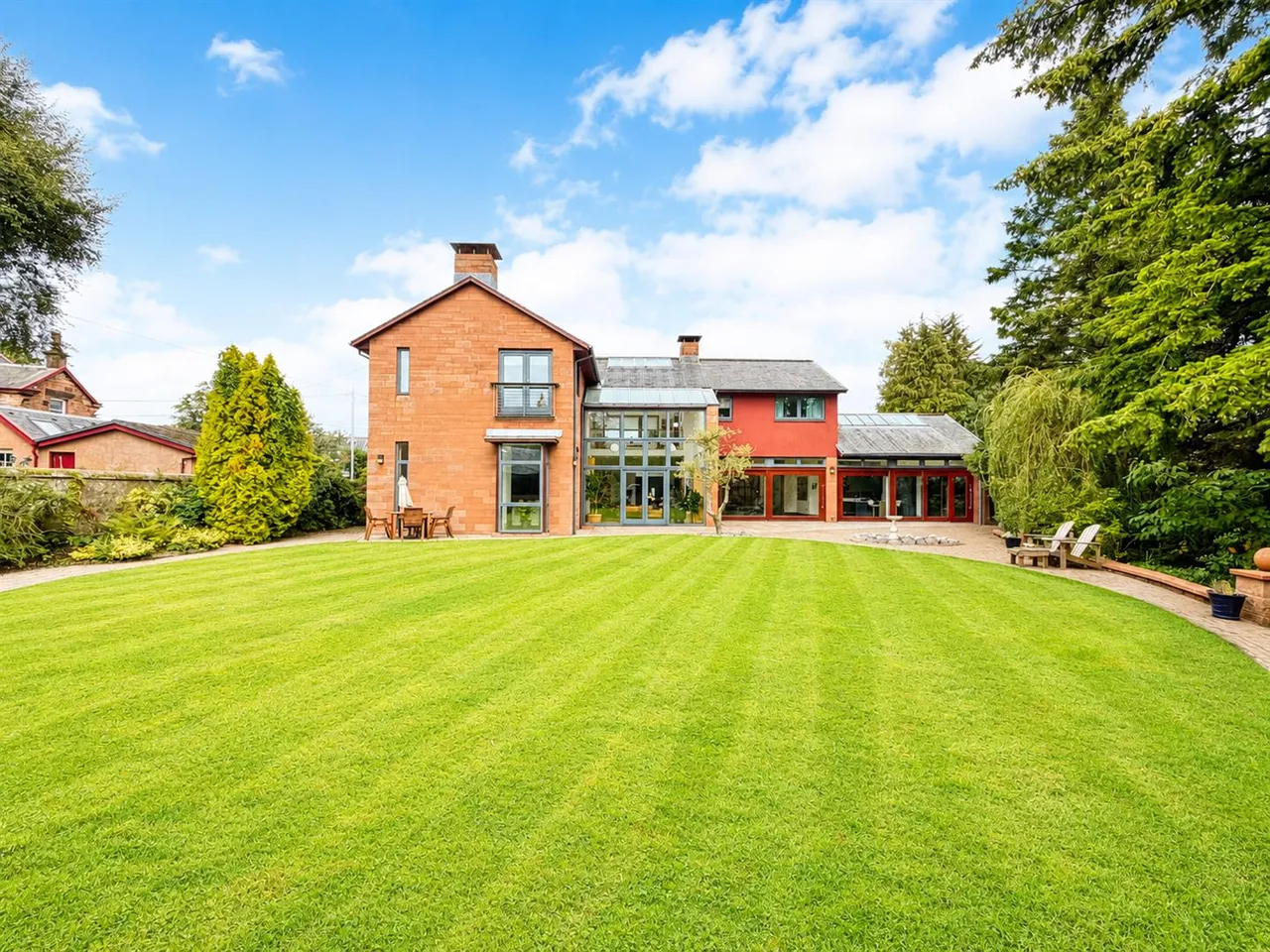 The Glebe, Bothwell, South Lanarkshire, G71 8AG, photo 49