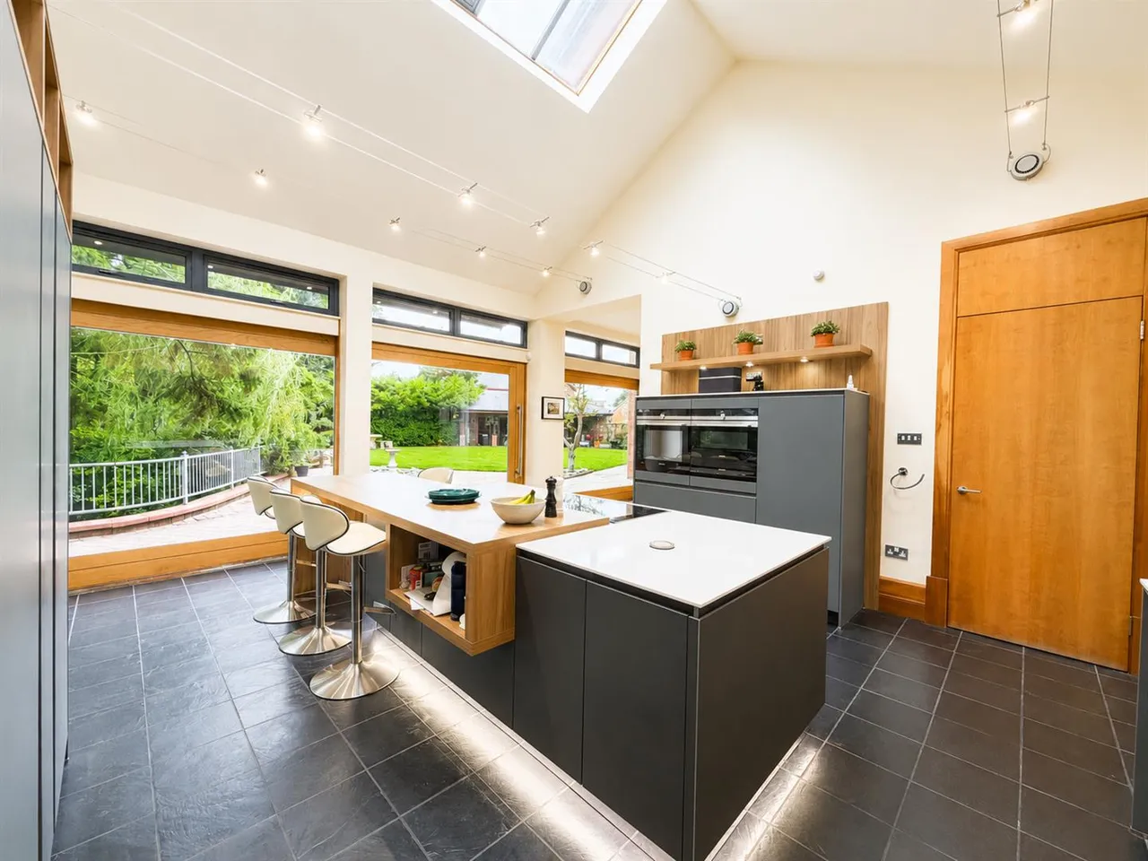 The Glebe, Bothwell, South Lanarkshire, G71 8AG, photo 21