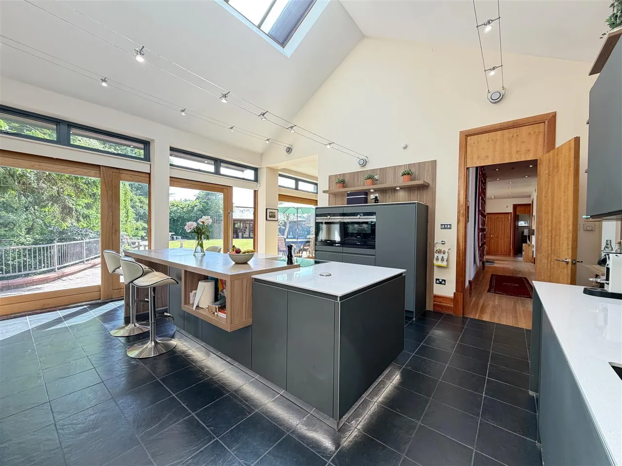 The Glebe, Bothwell, South Lanarkshire, G71 8AG, photo 16