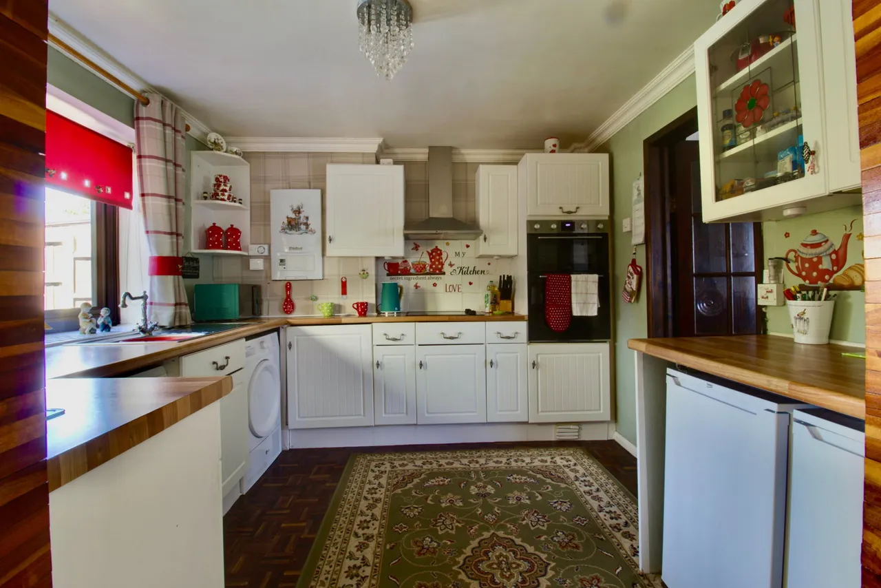 Keats Avenue, Romford, RM3, photo 6