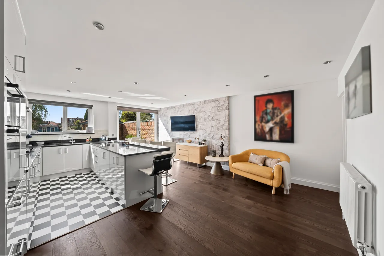 Beverley Road, Worcester Park, KT4, photo 6