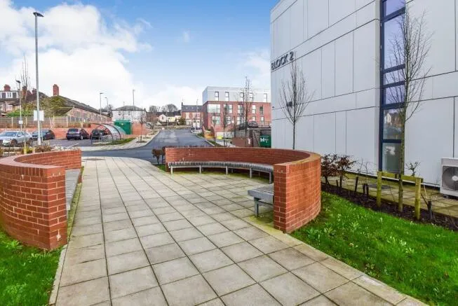 London Road, Newcastle-Under-Lyme, ST5, photo 7