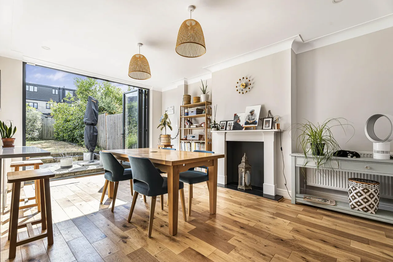 Priory Road, N8, photo 13