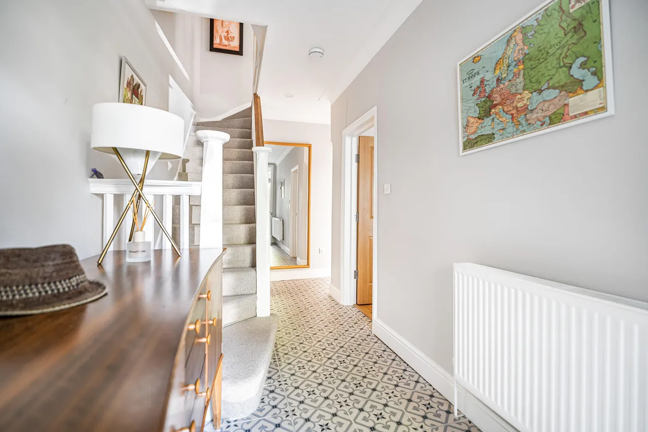 Priory Road, N8, photo 18
