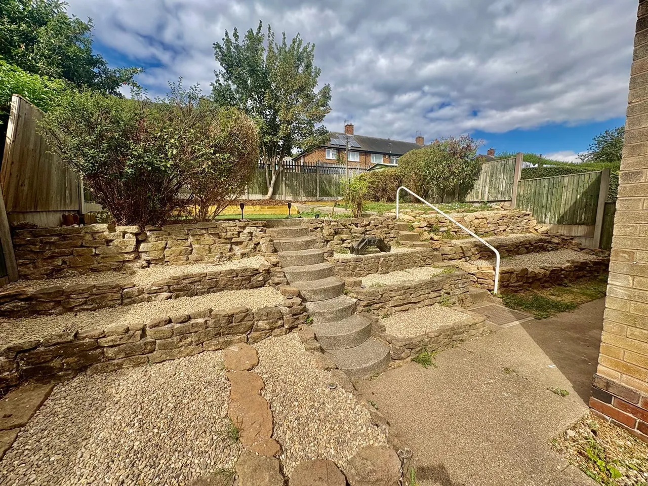 Pinewood Gardens, Clifton, photo 12