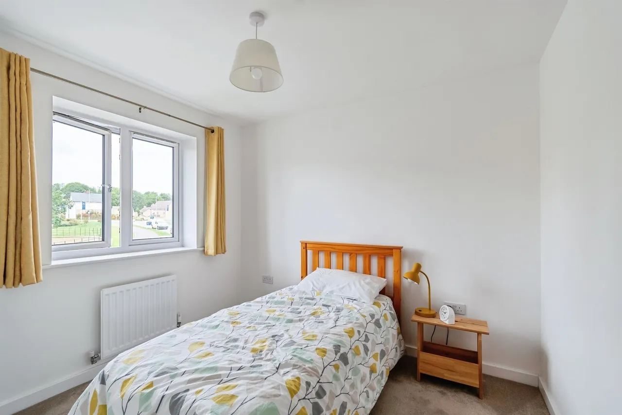 Wiltshire Drive, Patterdown, Chippenham, photo 11