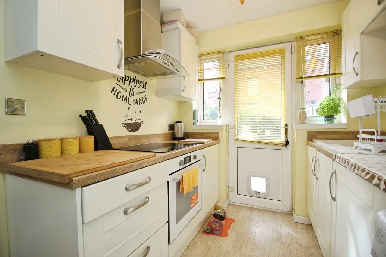 Armley Ridge Road, LEEDS, West Yorkshire, LS12, photo 8