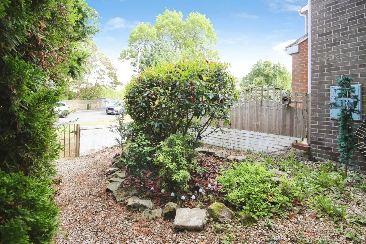 Armley Ridge Road, LEEDS, West Yorkshire, LS12, photo 15