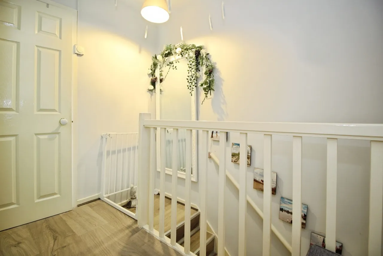Armley Ridge Road, LEEDS, West Yorkshire, LS12, photo 9