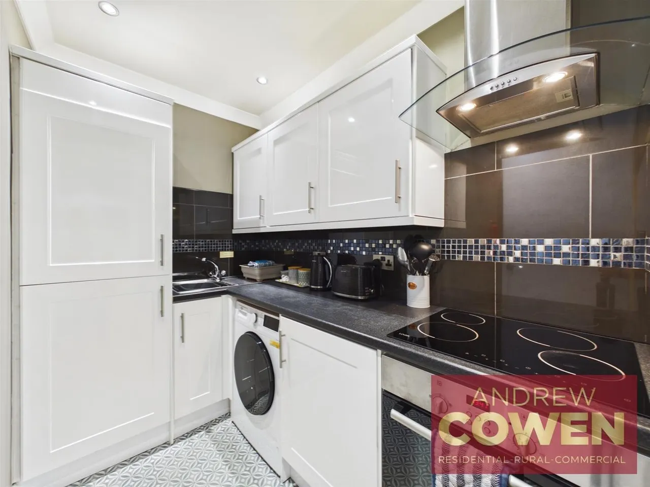 South Street, Scarborough YO11 2BP, photo 6