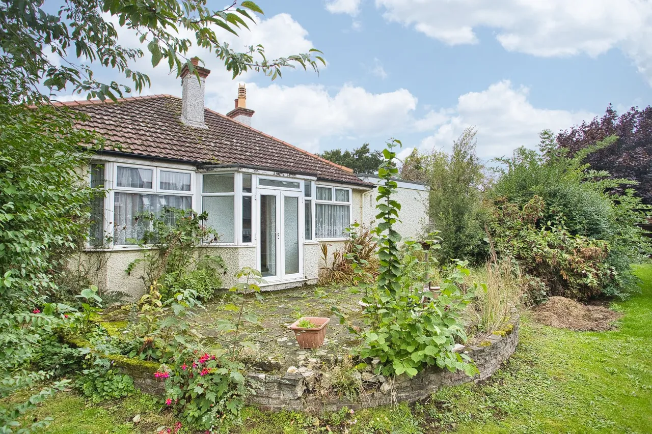 4 bed house for sale, London Road, Sholden, CT14