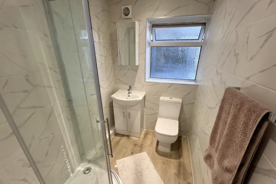 Reading Road, Winnersh, RG41, photo 7