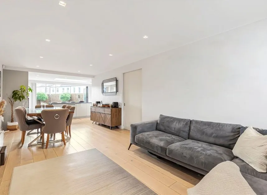 Kings Terrace, Old Isleworth, TW7, photo 2