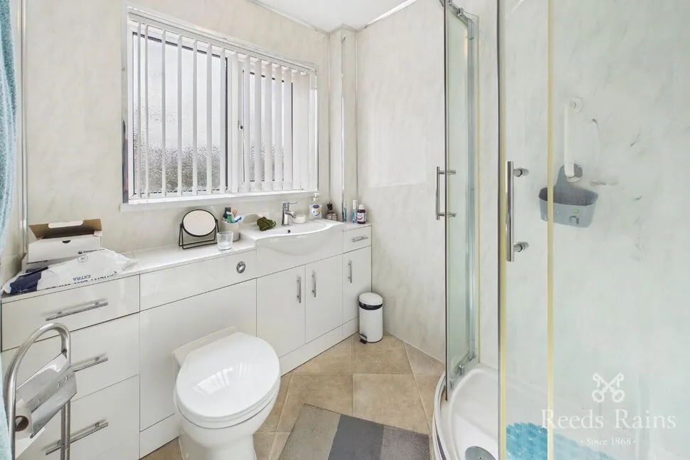 Newton Drive, Wakefield, WF1, photo 8