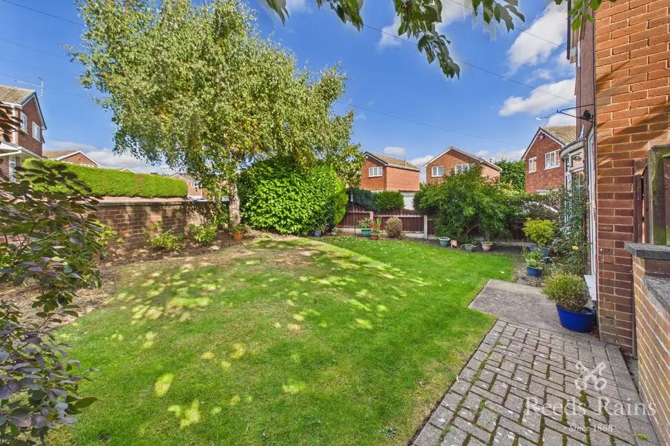 Newton Drive, Wakefield, WF1, photo 17