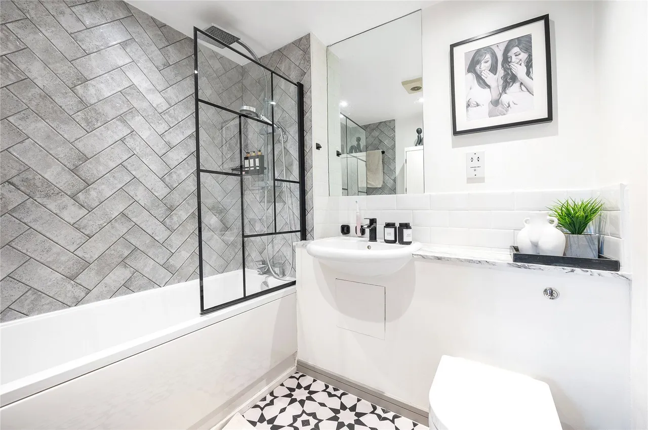 Lavender Hill, Battersea, SW11, photo 8