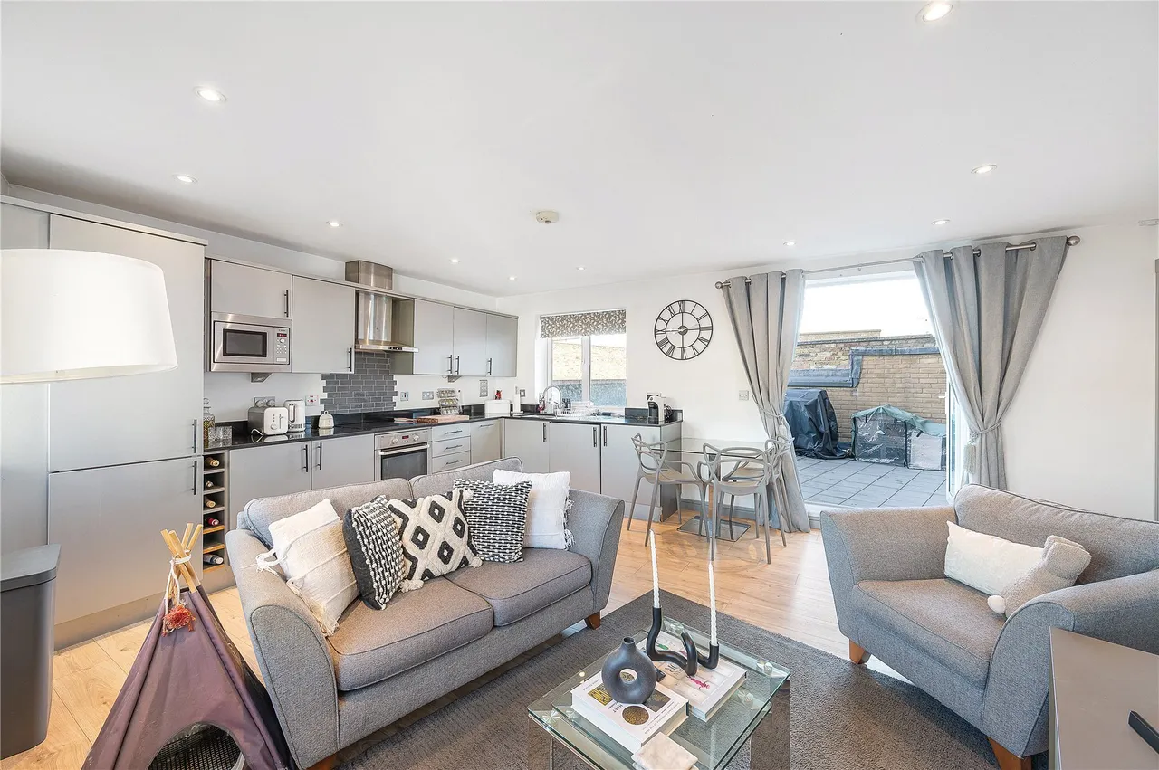 Lavender Hill, Battersea, SW11, photo 2