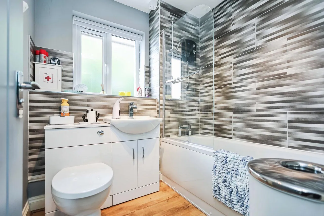 Slade Ave, Worcester, WR4, photo 14