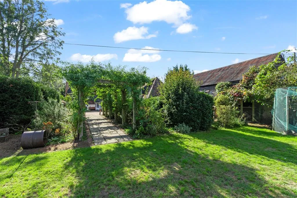 Church Road, Glatton, PE28, photo 24