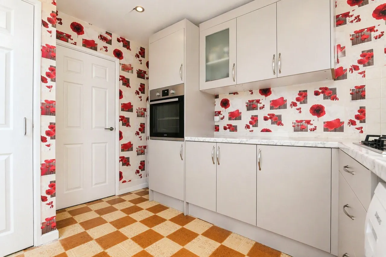 Pamplins, Basildon, Essex, SS15, photo 8