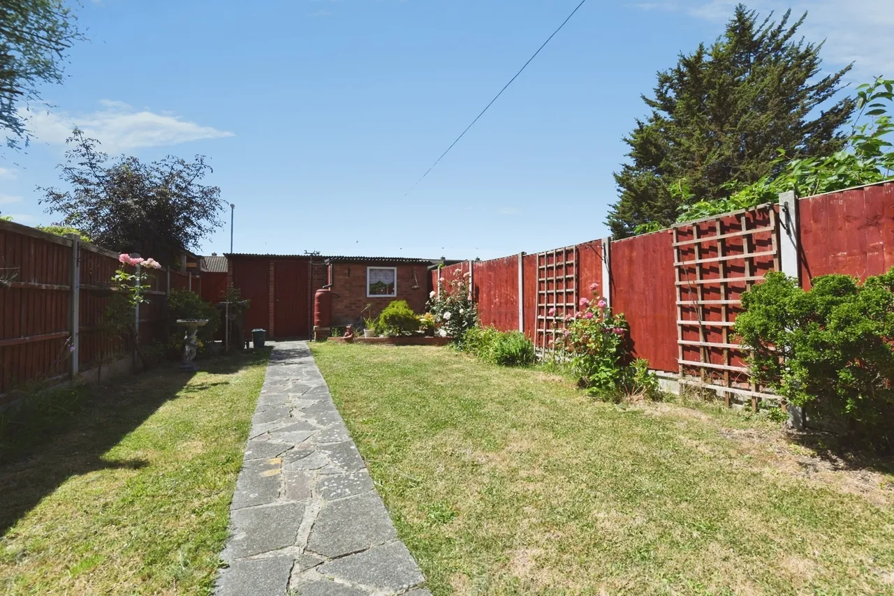 Pamplins, Basildon, Essex, SS15, photo 16