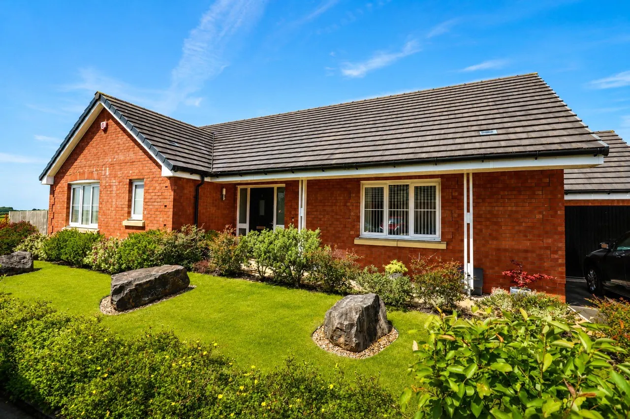 Monitor Close, South Molton, EX36, photo 21