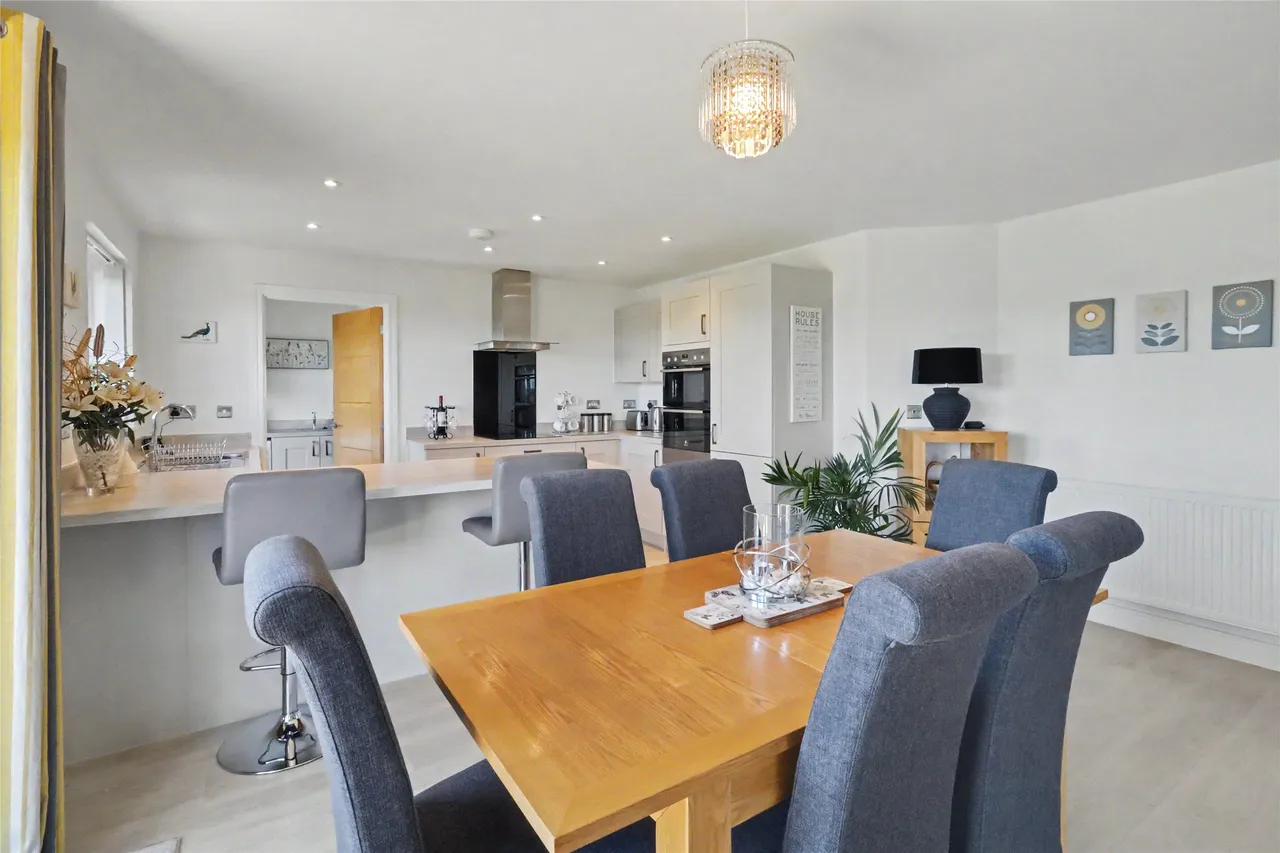 Monitor Close, South Molton, EX36, photo 10