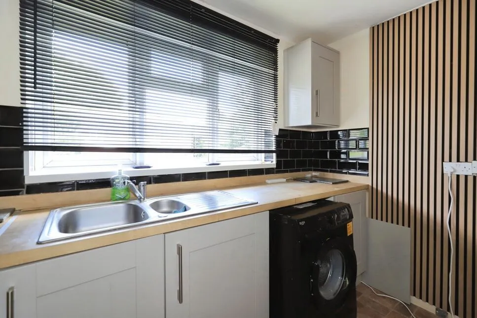 Oak Street, Wolverhampton, West Midlands, WV3, photo 3