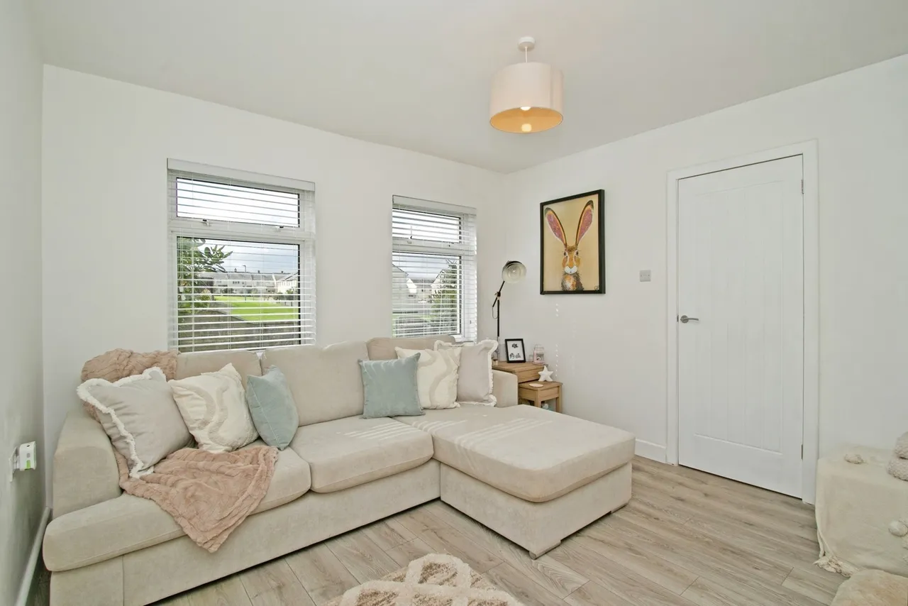 Grenville Gardens, Troon, TR14, photo 2