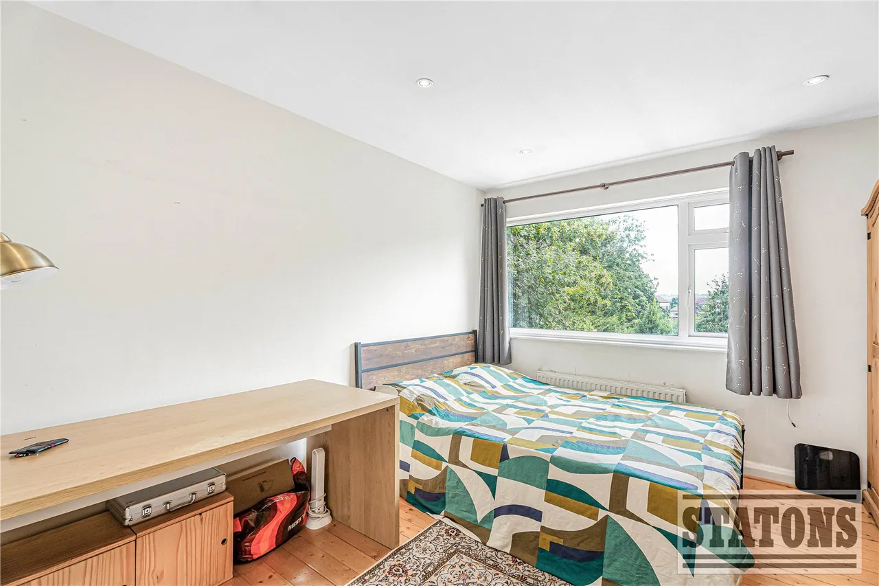 Oakleigh Park South, Whetstone, London, N20 9JP, photo 9