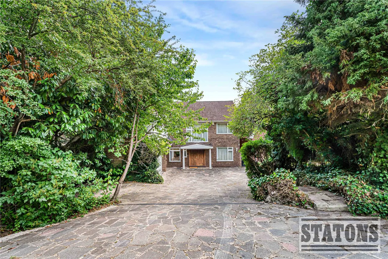 Oakleigh Park South, Whetstone, London, N20 9JP, photo 19