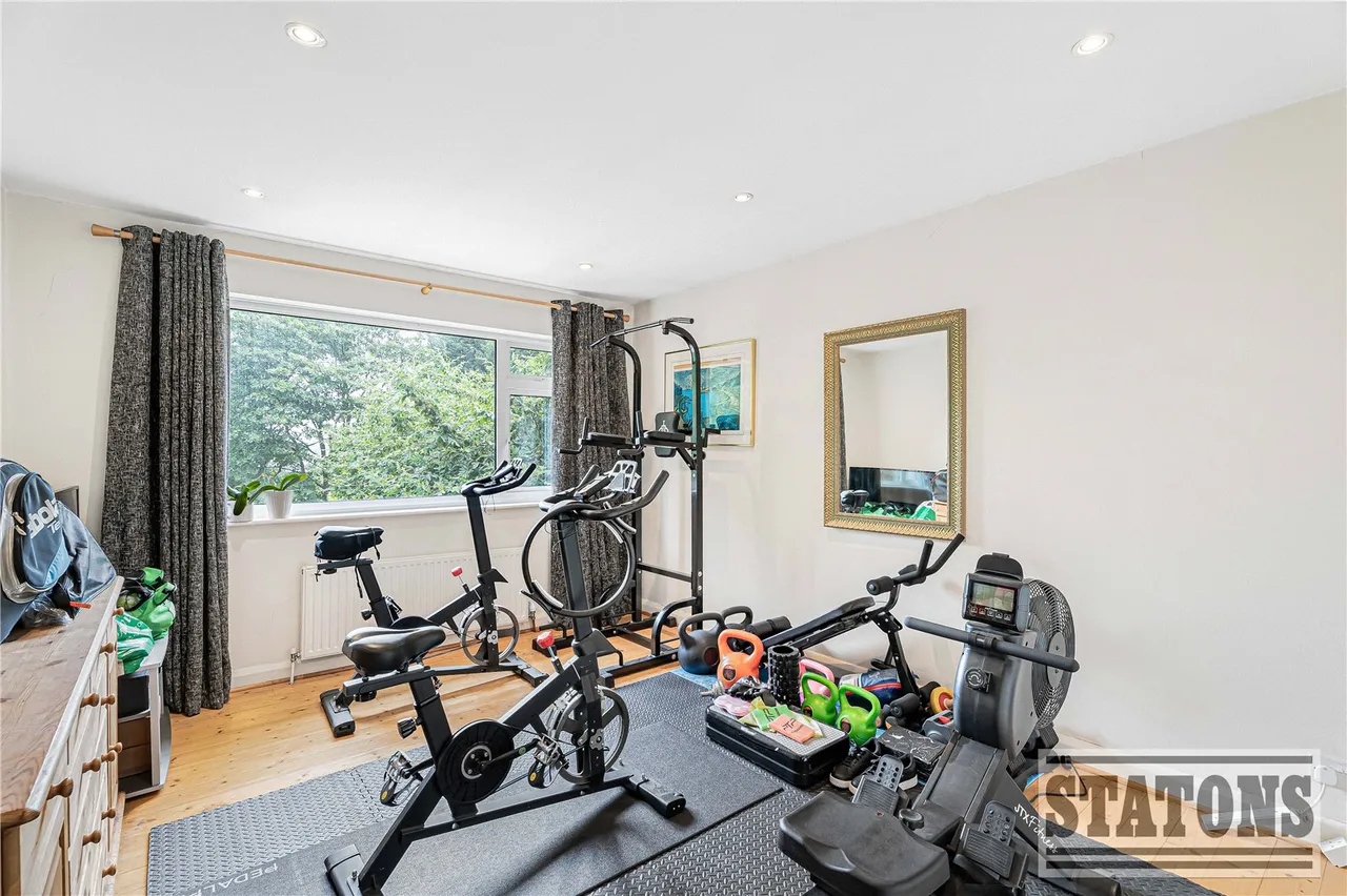 Oakleigh Park South, Whetstone, London, N20 9JP, photo 11
