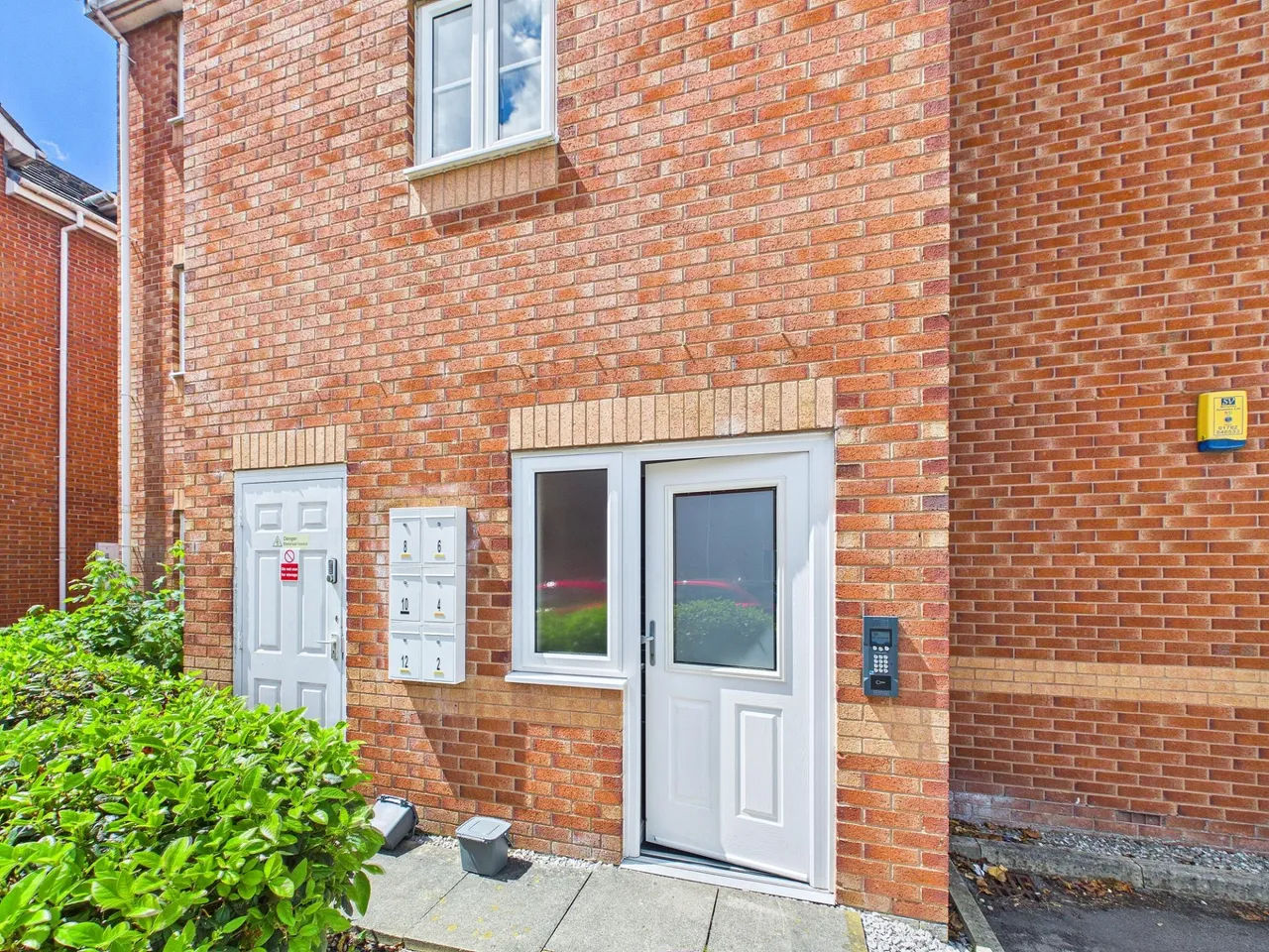 Medway Court, Parr, WA9, photo 20