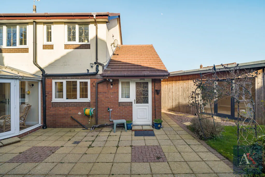 Campion Way, Rochdale OL12 7UL, photo 32