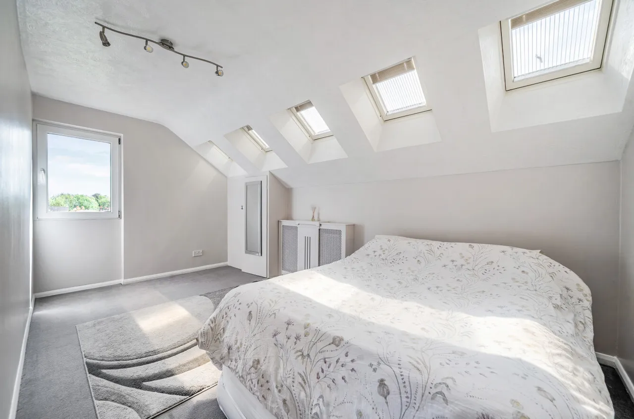Old Shoreham Road, Lancing, BN15, photo 7