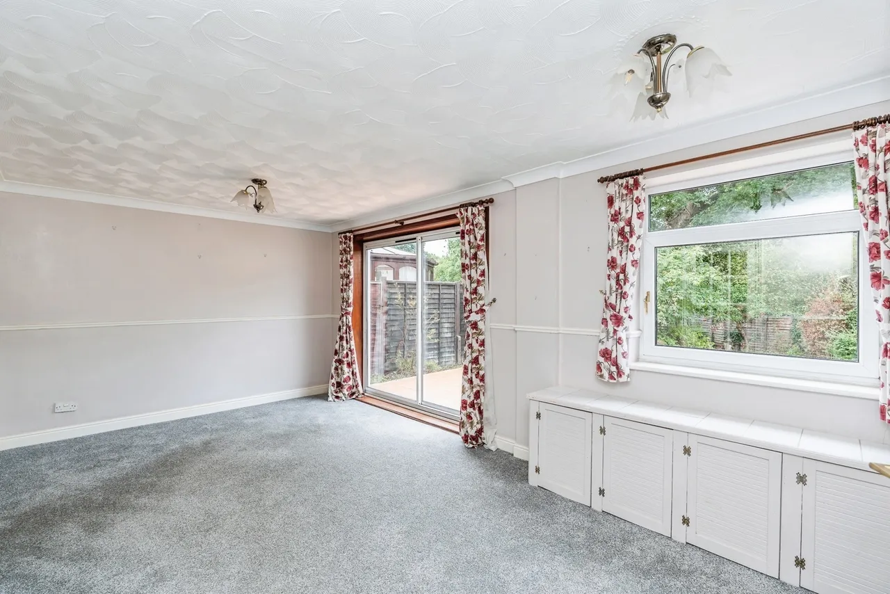 Deerhurst Close, West Totton, SO40, photo 8