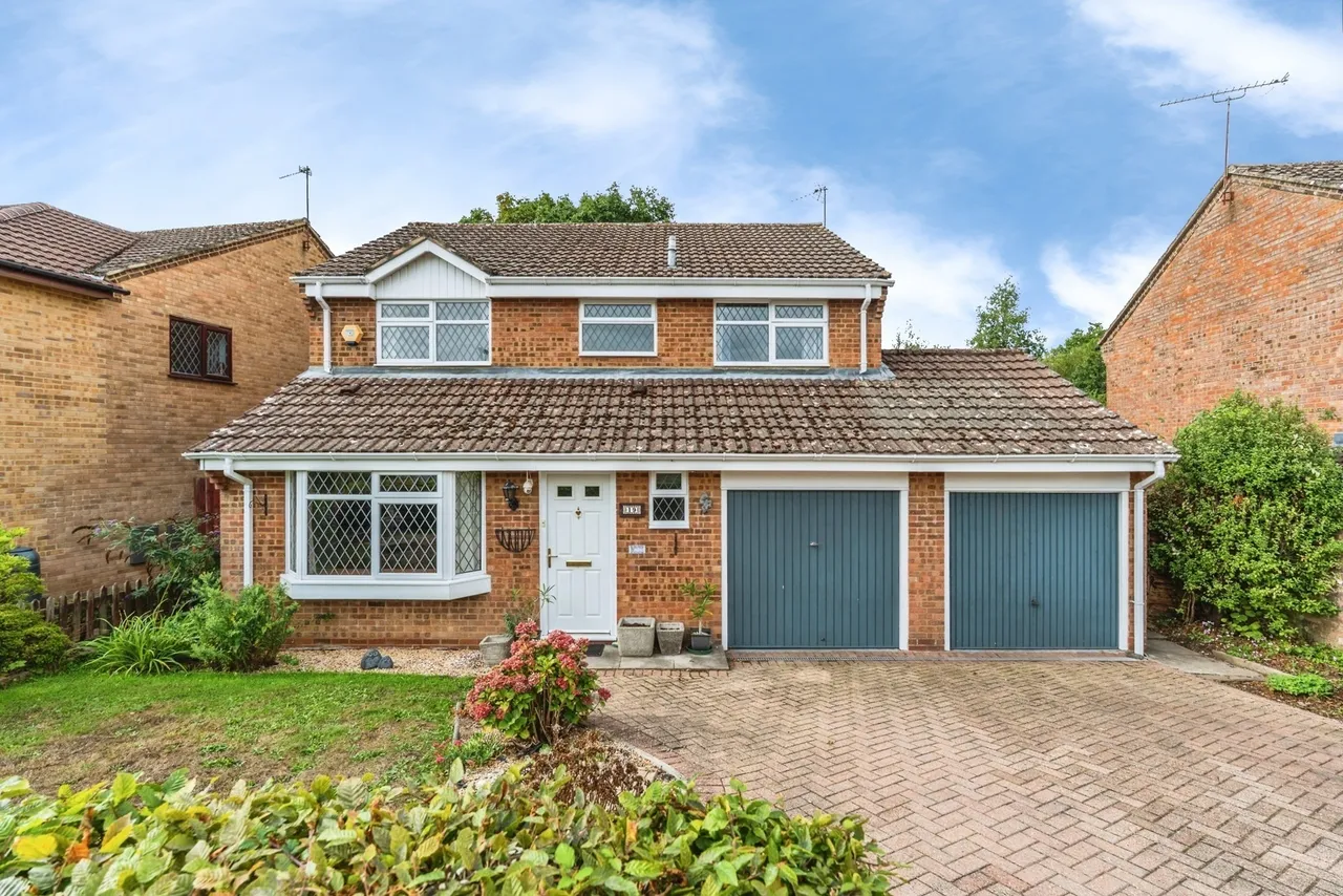 Deerhurst Close, West Totton, SO40, photo 20