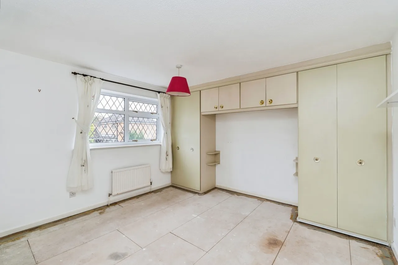 Deerhurst Close, West Totton, SO40, photo 12